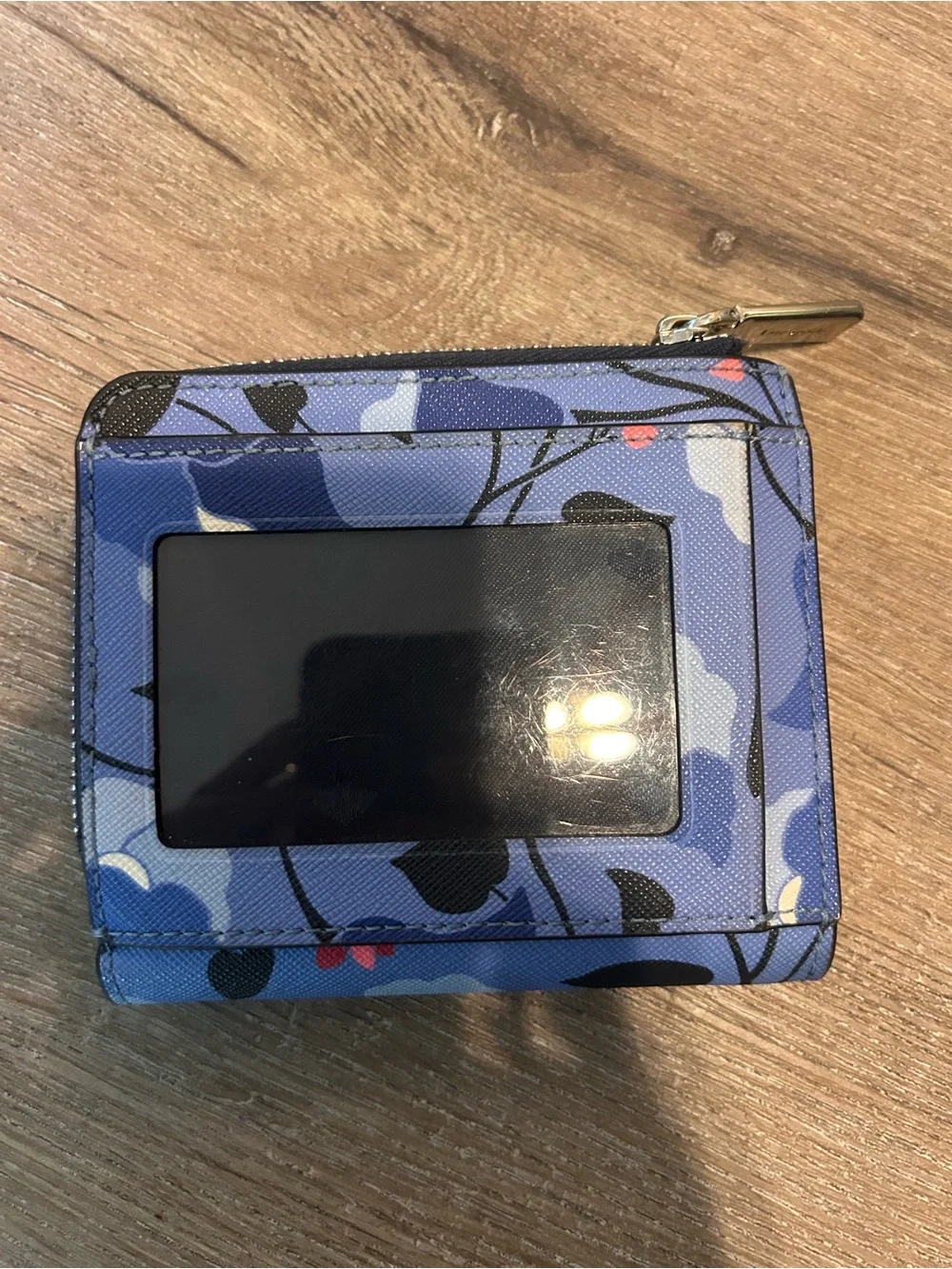 Kate Spade New York Staci Small L-Zip Bifold Wallet Blue Floral One Size